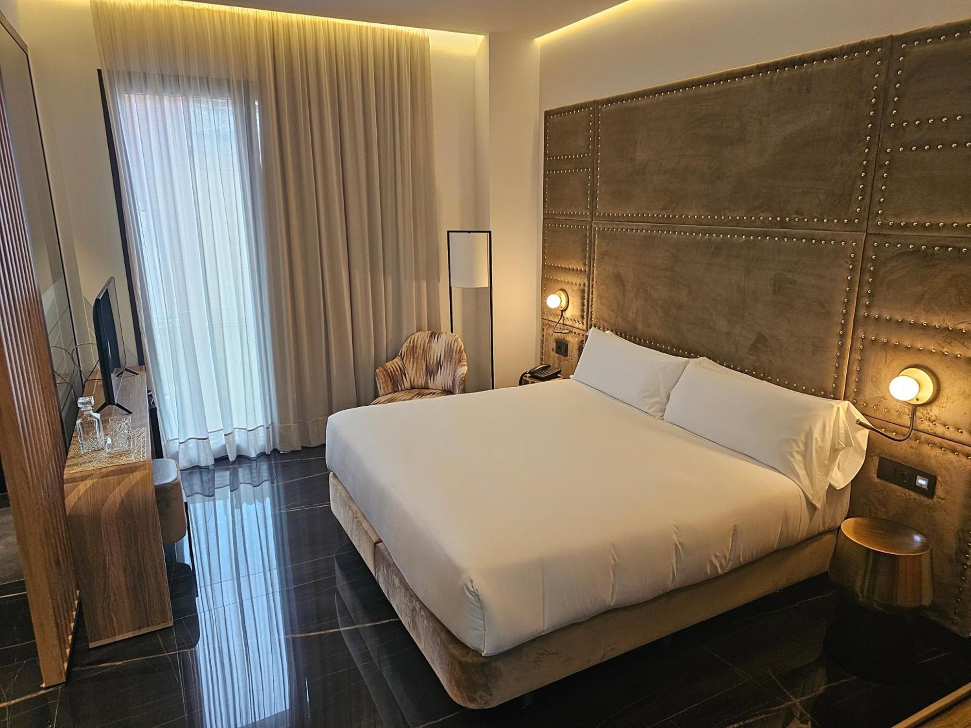 Hotel Las Tres Campanas Μπανταχόθ Εξωτερικό φωτογραφία